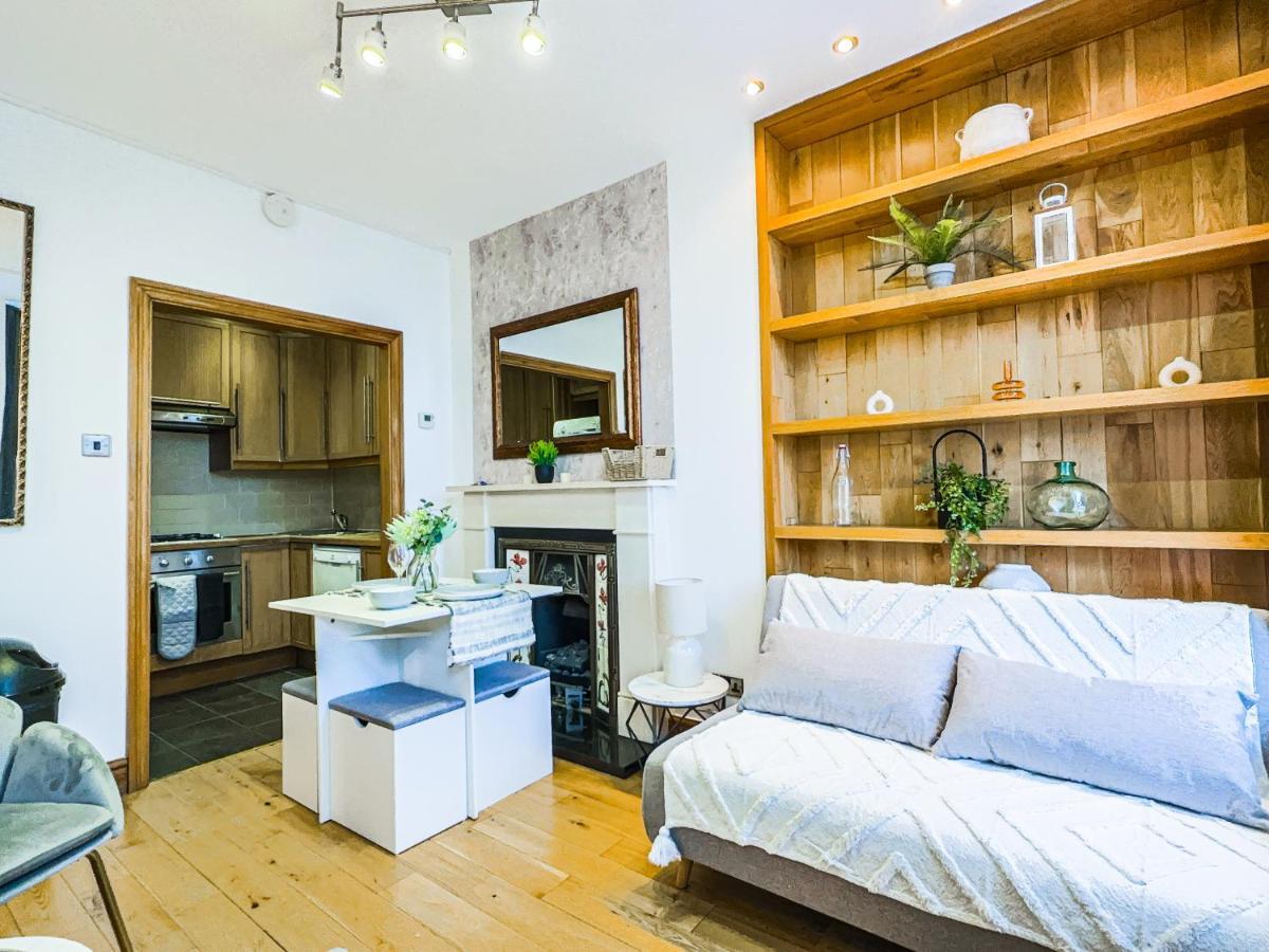 Imperial Earls Court Apartments Лондон Экстерьер фото