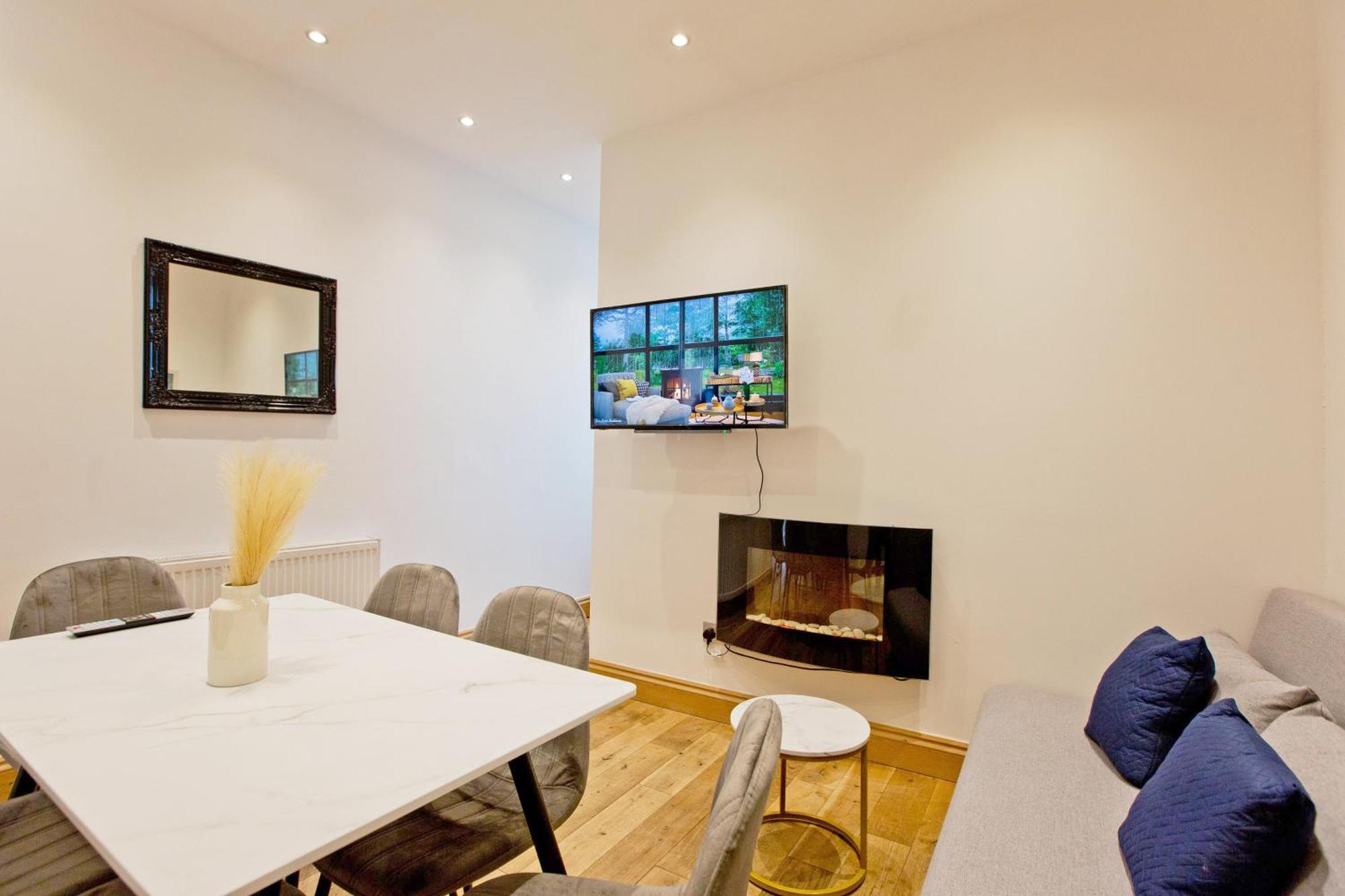Imperial Earls Court Apartments Лондон Экстерьер фото