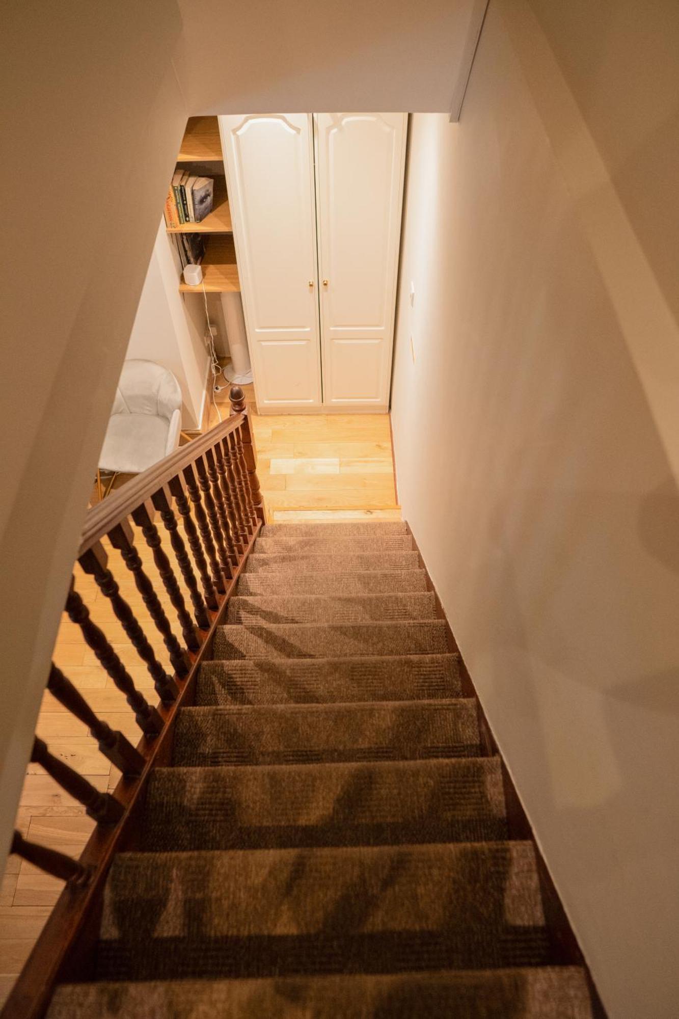 Imperial Earls Court Apartments Лондон Экстерьер фото